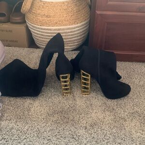 Over the knee size 6